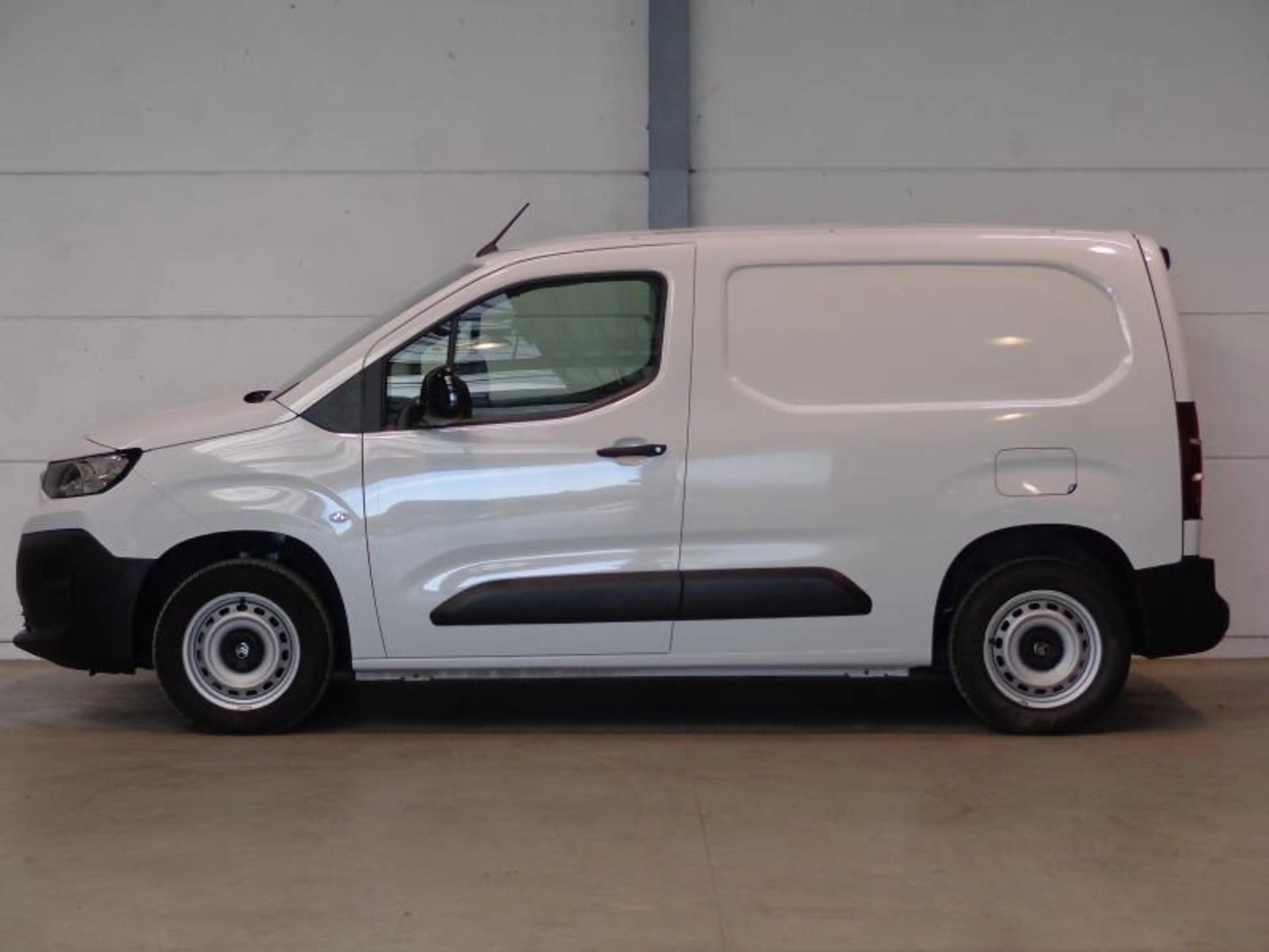 Citroen Berlingo 1.5HDi 3Pl - GPS - Clim - Caméra — photo 8
