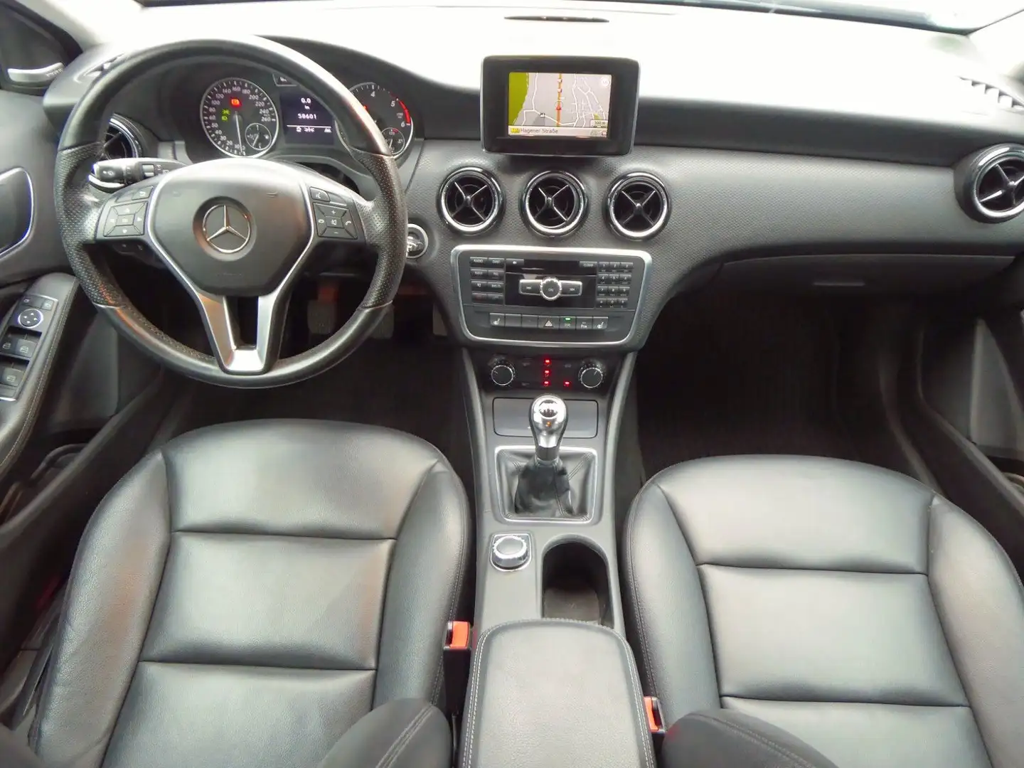 Mercedes-Benz A 180 CDI BlueEfficiency neu bereift!Scheckheft! Silber - 2