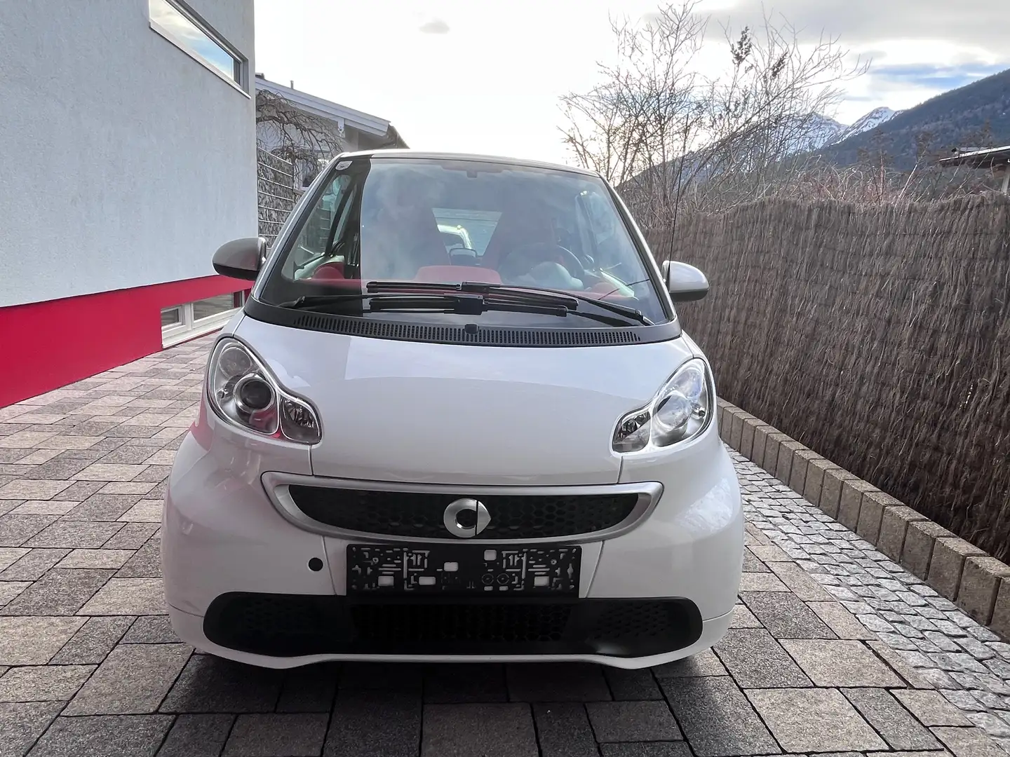 smart forTwo COUPÉ mhd Weiß - 2