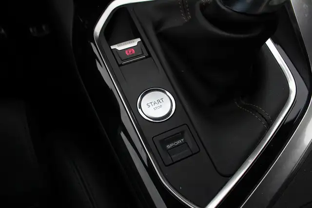 Peugeot 3008 view 29