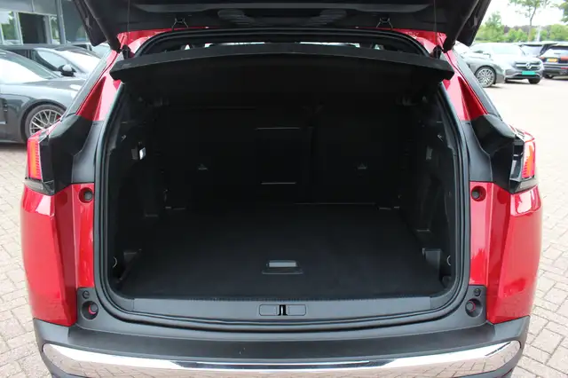 Peugeot 3008 view 16