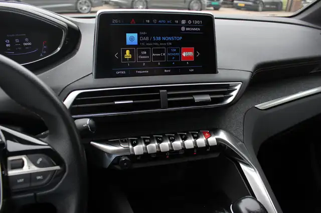 Peugeot 3008 view 19