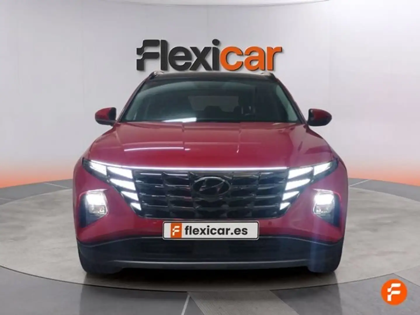 Hyundai TUCSON 1.6 CRDI 100kW (136CV) 48V Tecno Sky DCT Rojo - 2