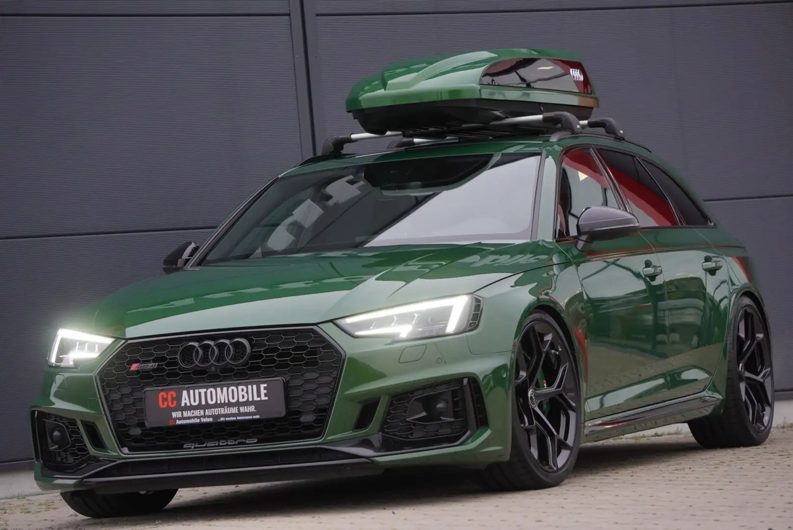 Audi QUATTRO RS 4 2.9 TFSI Quattro+TraumOptik+Dynamikpaket+ Grün - 2