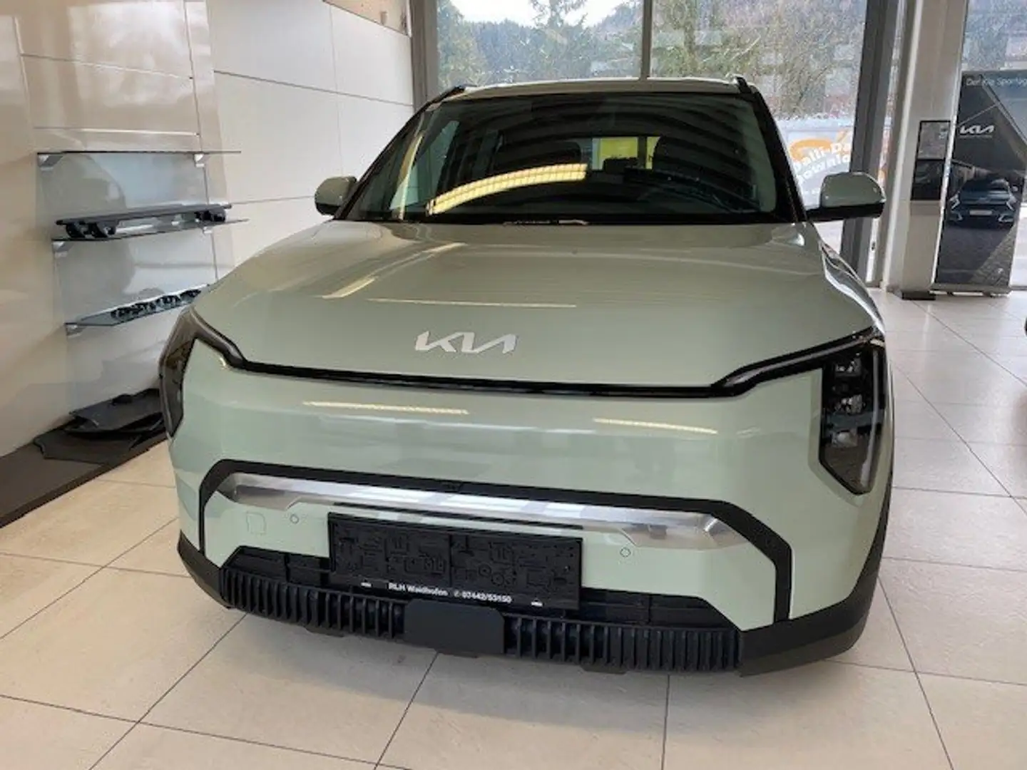 Kia EV3 Earth Plus 81,4KWH FWD Long Range Verde - 1