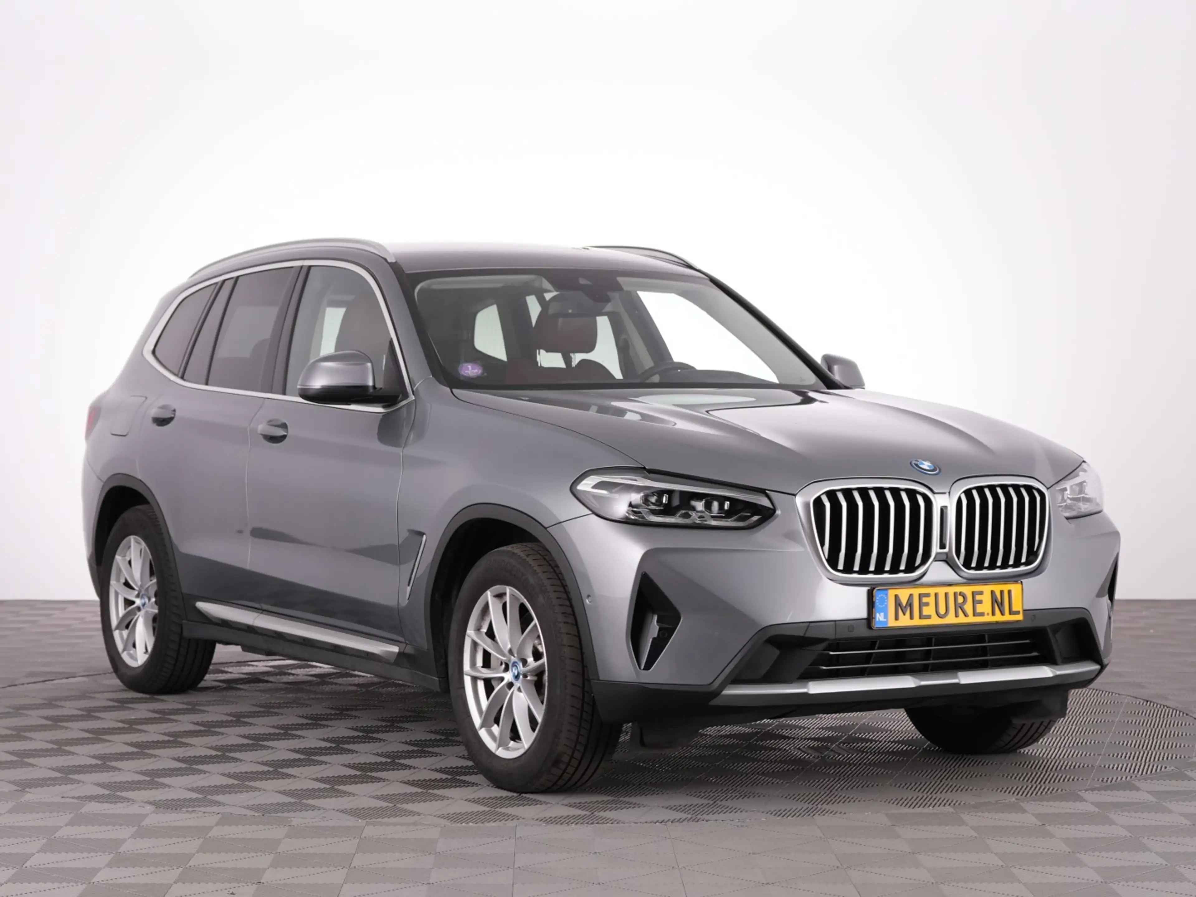 BMW X3 xDrive30e Executive | LEDER | CAMERA | ECC | Full