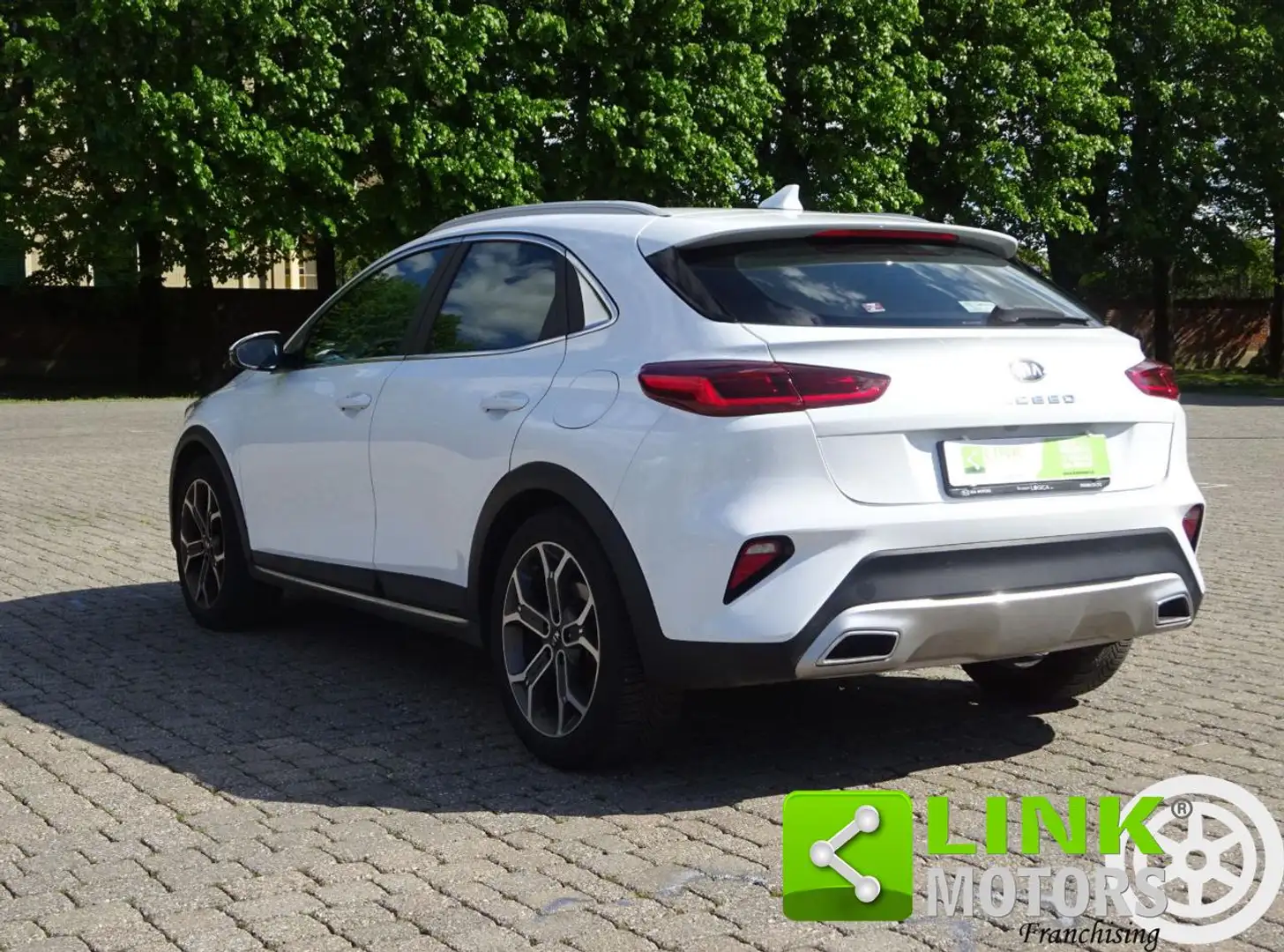 Kia XCeed 1.0 T-GDi GPL Style NEOPAT GARANZIA 2028 Weiß - 2