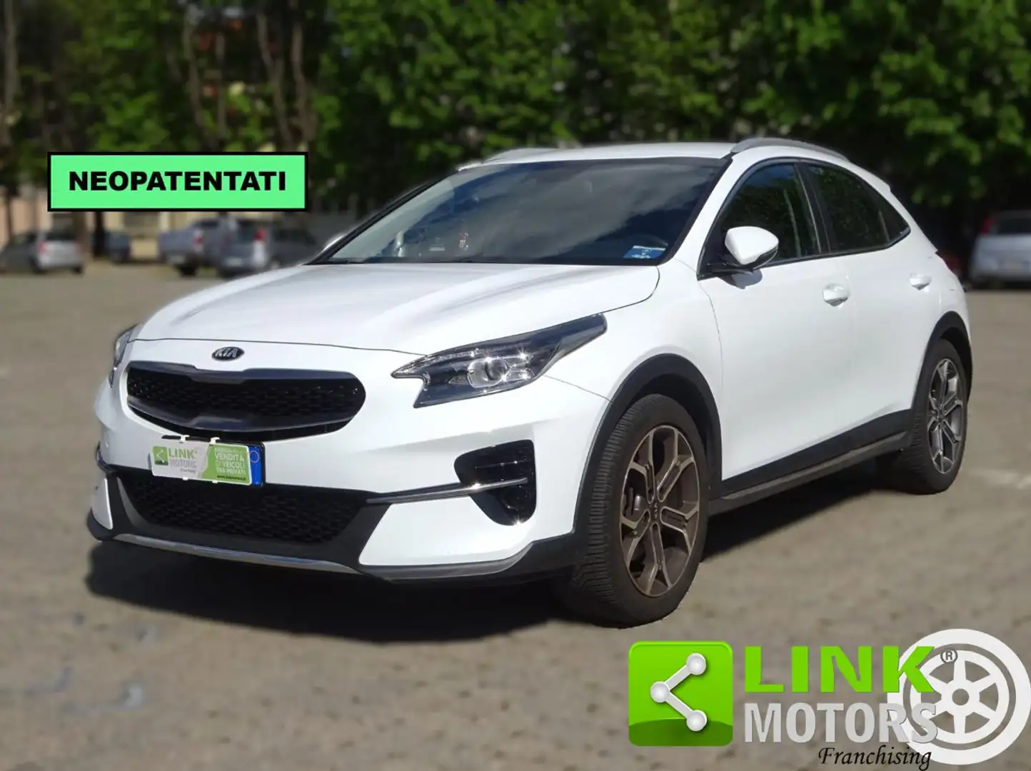 Kia XCeed 1.0 T-GDi GPL Style NEOPAT GARANZIA 2028 Weiß - 1