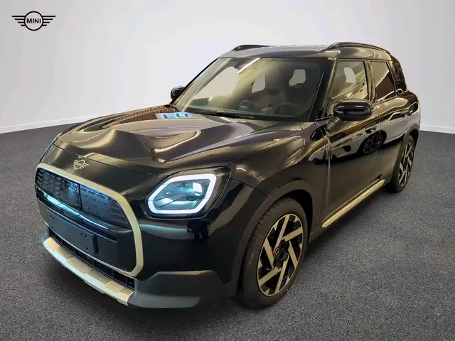 MINI Countryman E Favoured Trim
