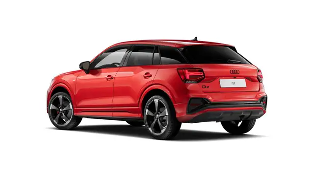 Audi Q2 view 4