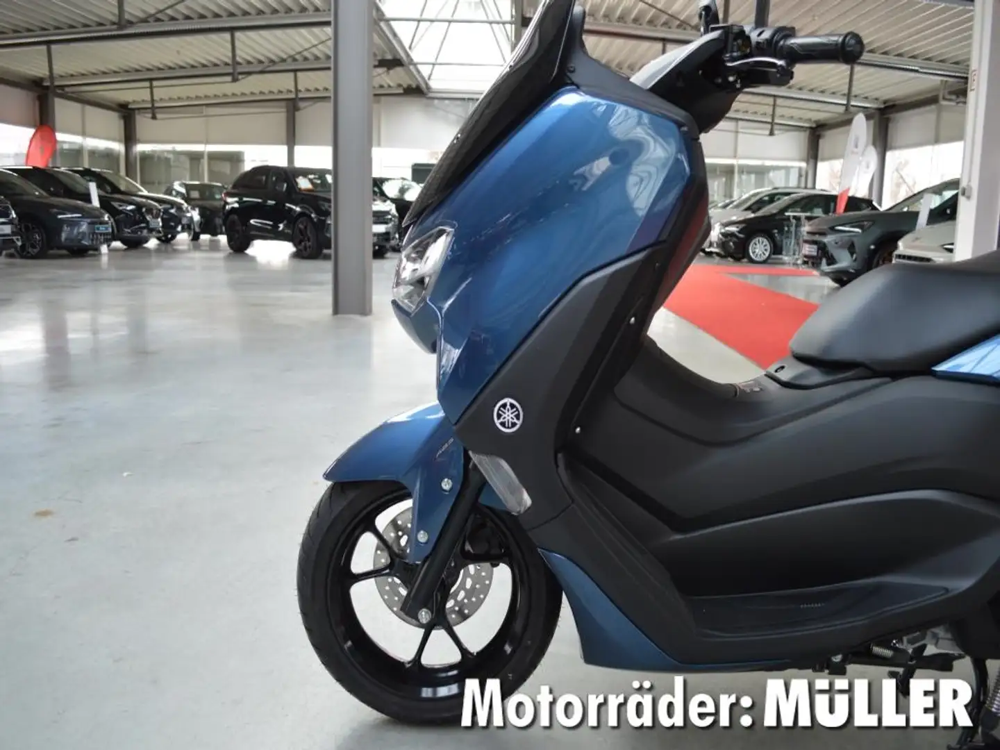 Yamaha NMAX 2024 Blauw - 2