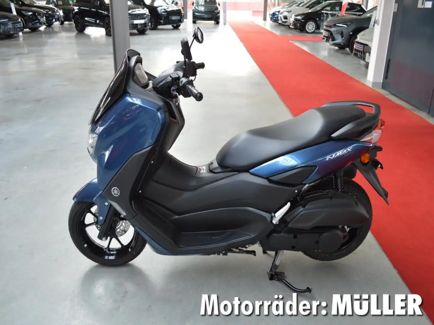 Yamaha NMAX 2024 Blauw - 1