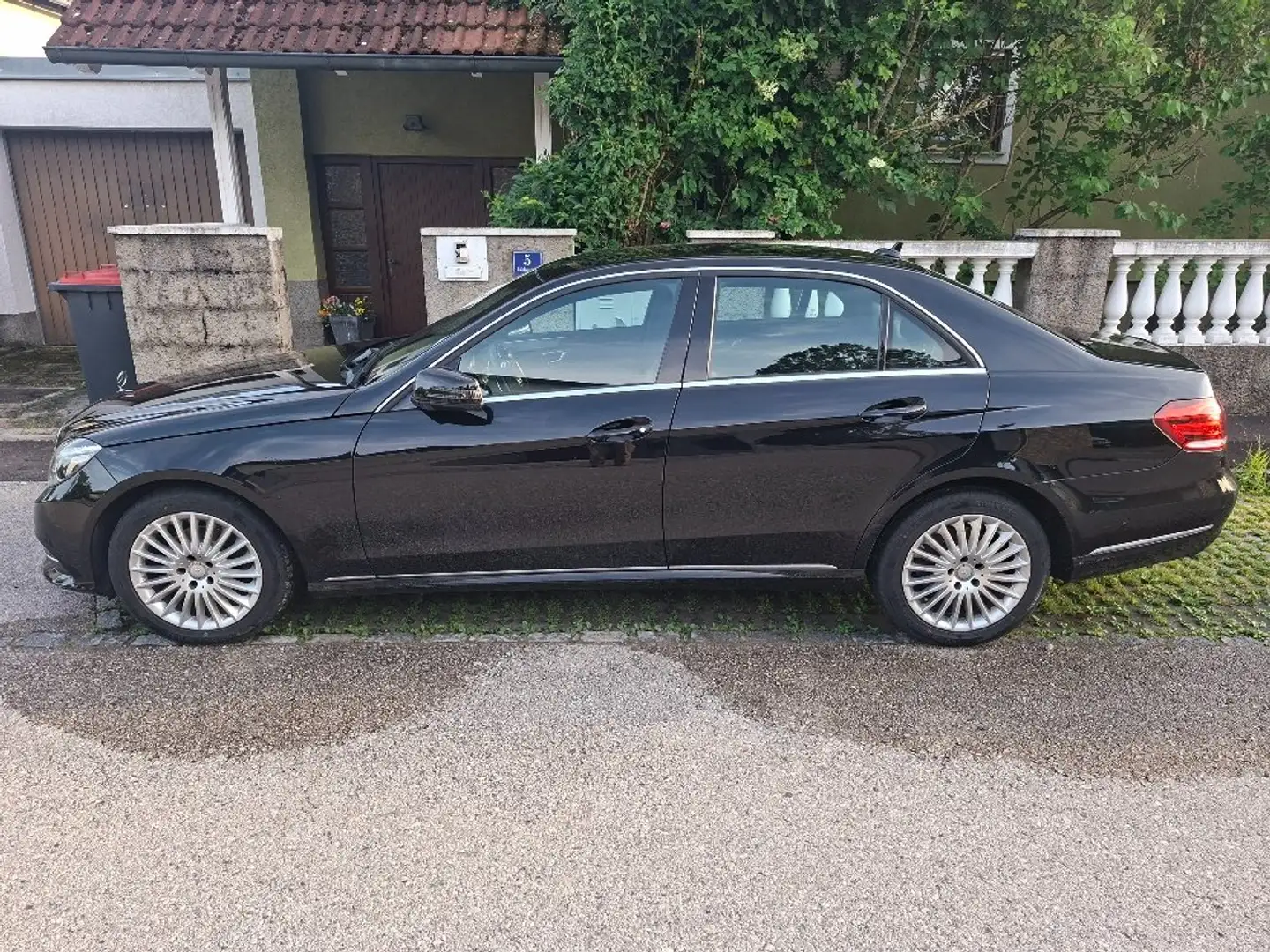 Mercedes-Benz E 200 E 200 BlueTEC A-Edition Plus A-Edition Plus - 2