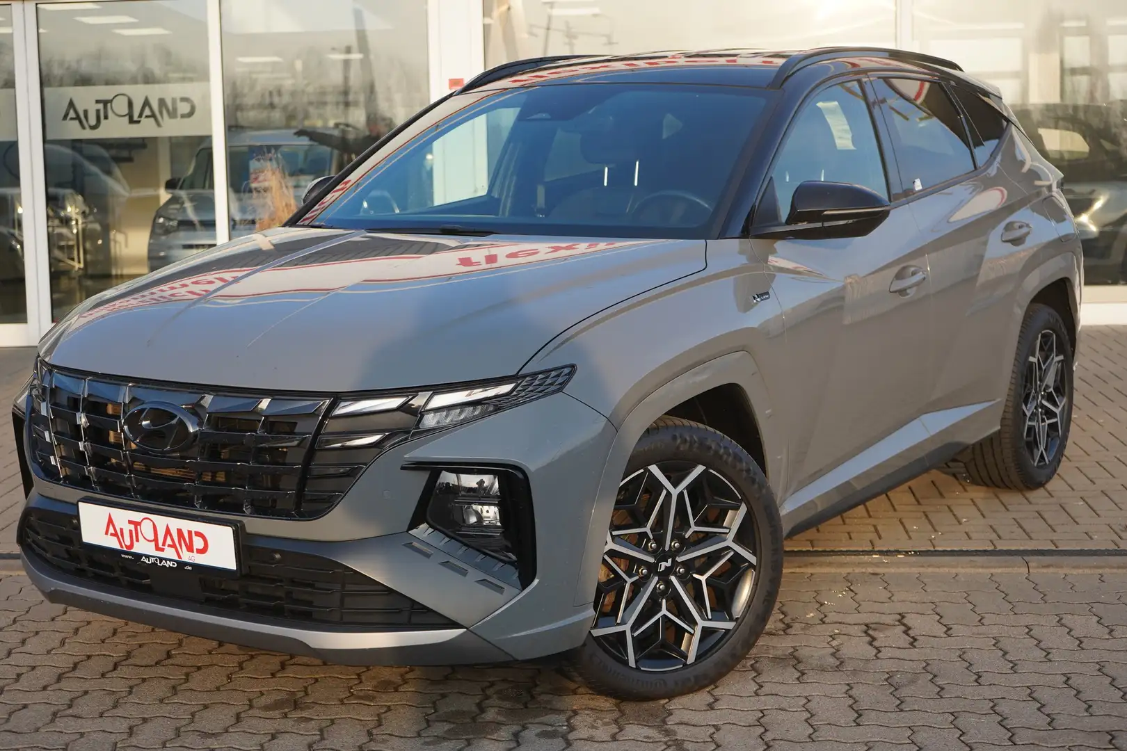 Hyundai TUCSON 1.6 N Line Plug-In Hybrid 4WD LED Navi Gris - 2