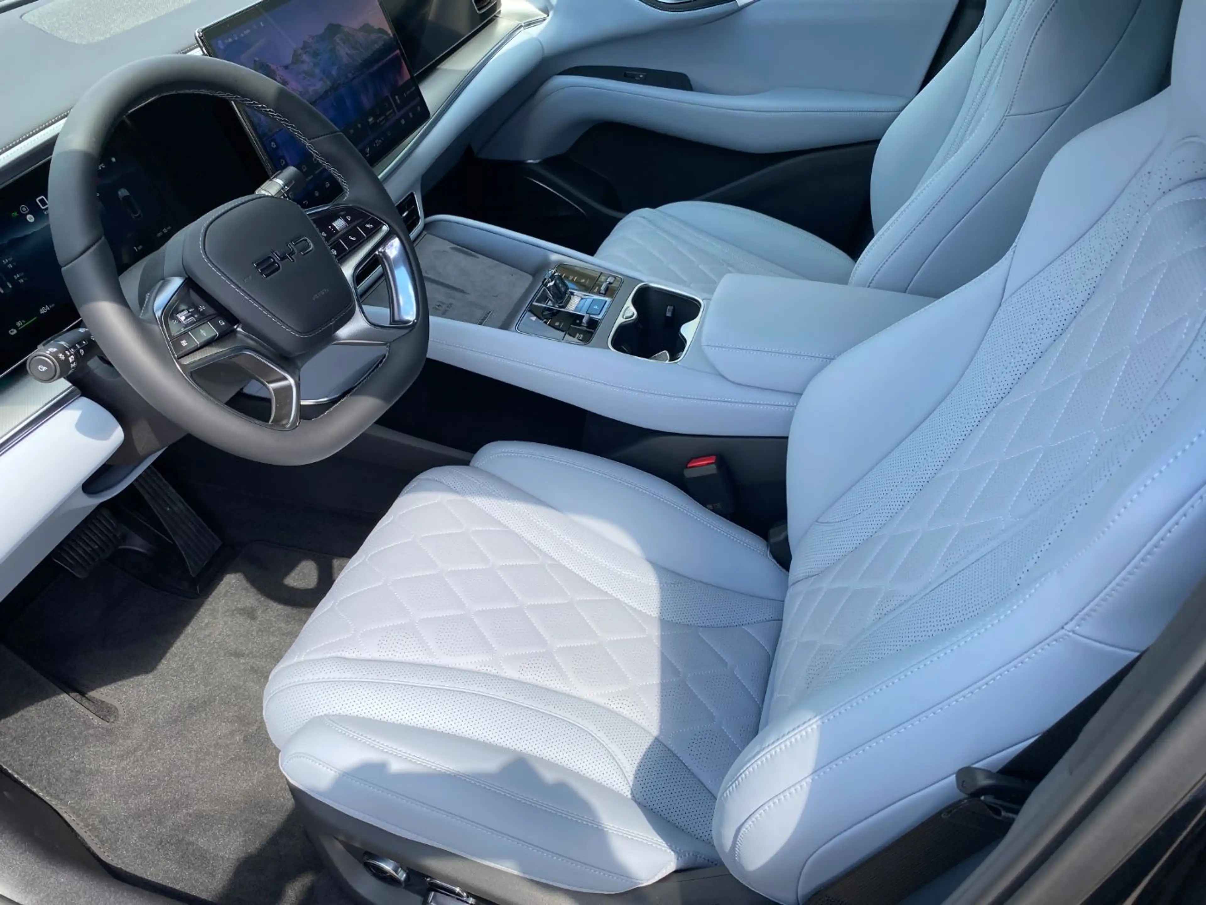 BYD Sealion 7 EX — photo 11