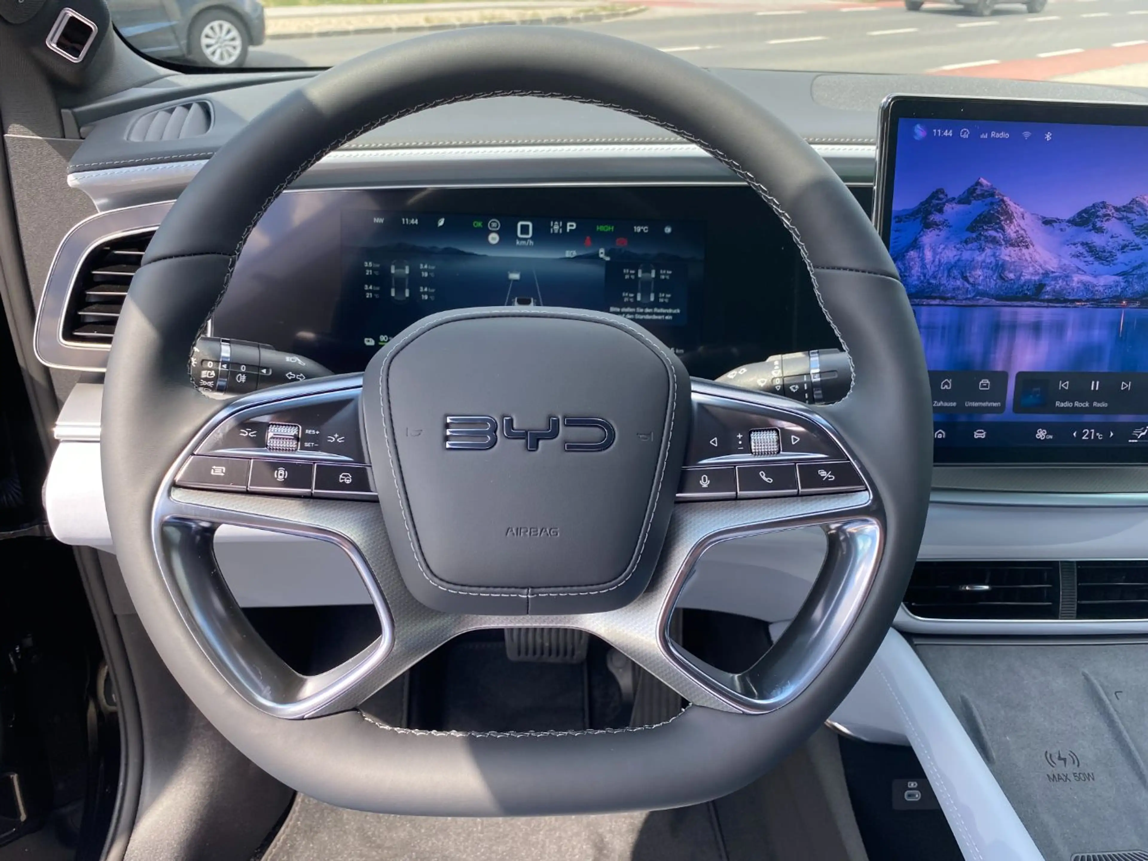 BYD Sealion 7 EX — photo 8