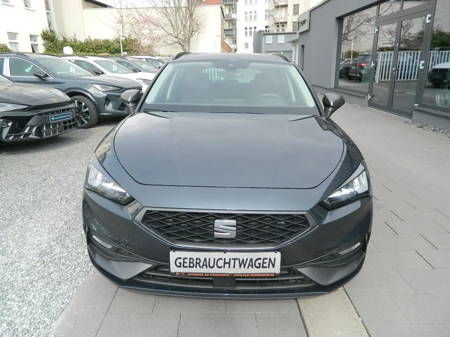 SEAT Leon FR 2.0 TDI DSG Navi/Sitzheiz/CarPlay/Licht&SichtP/ Gris - 2