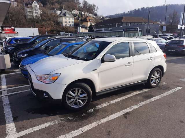 Imagine Mitsubishi ASX 1.8 DI-D 2WD 35 Jahre