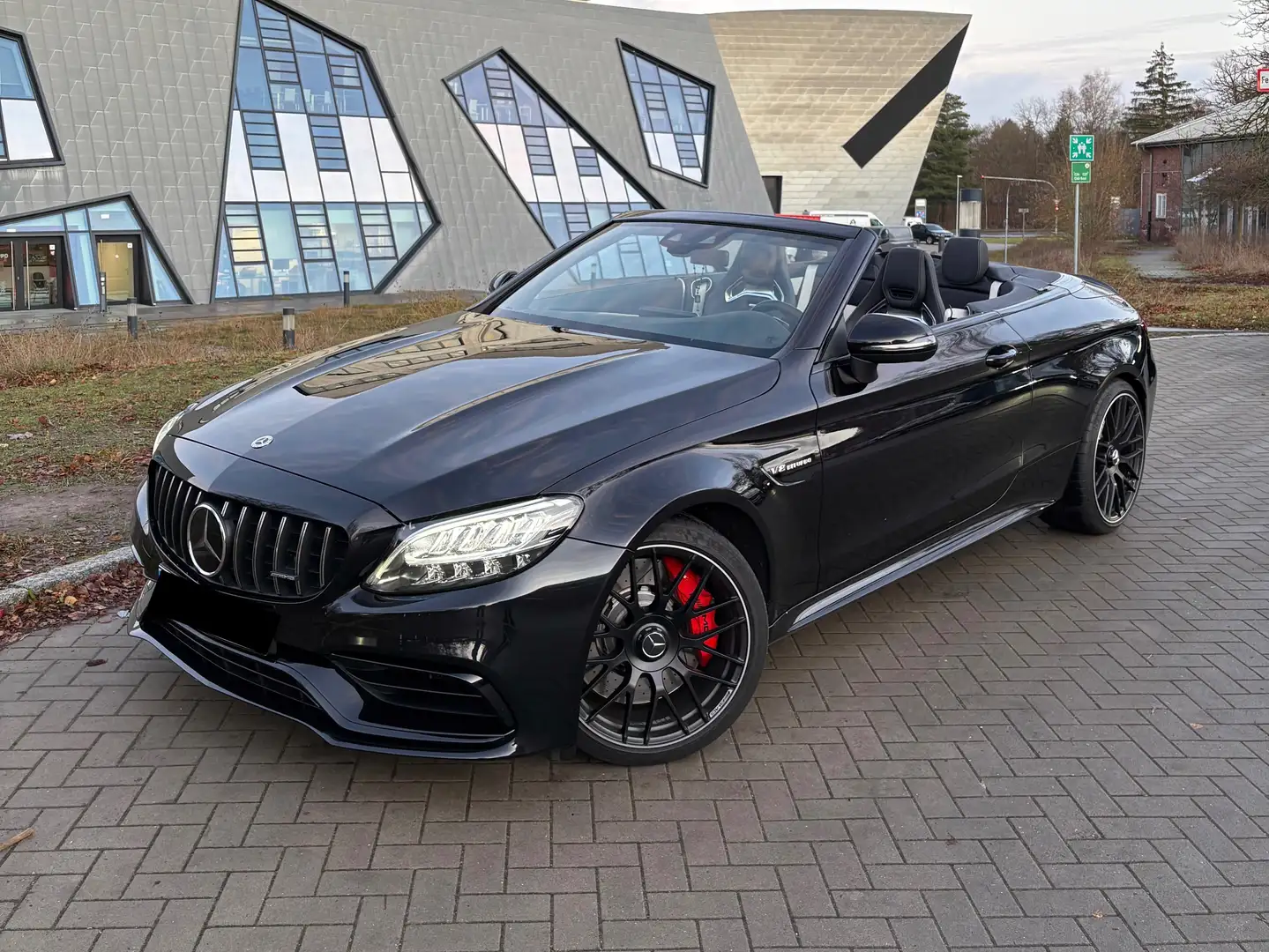 Mercedes-Benz C 63 AMG AMG C 63 S Cabrio AMG Speedshift MCT 9G Schwarz - 1