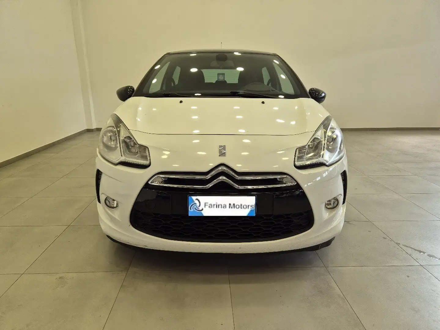 DS Automobiles DS 3 DS3 1.4 HDi 70 - NEOPATENTATI - UNIPROPRIETARIO - Blanco - 2