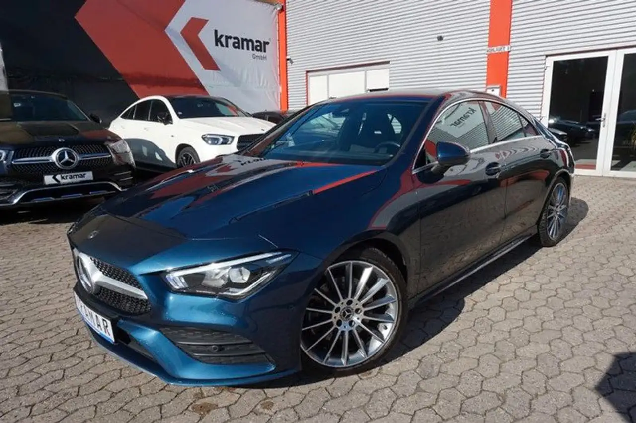 Mercedes-Benz CLA 220