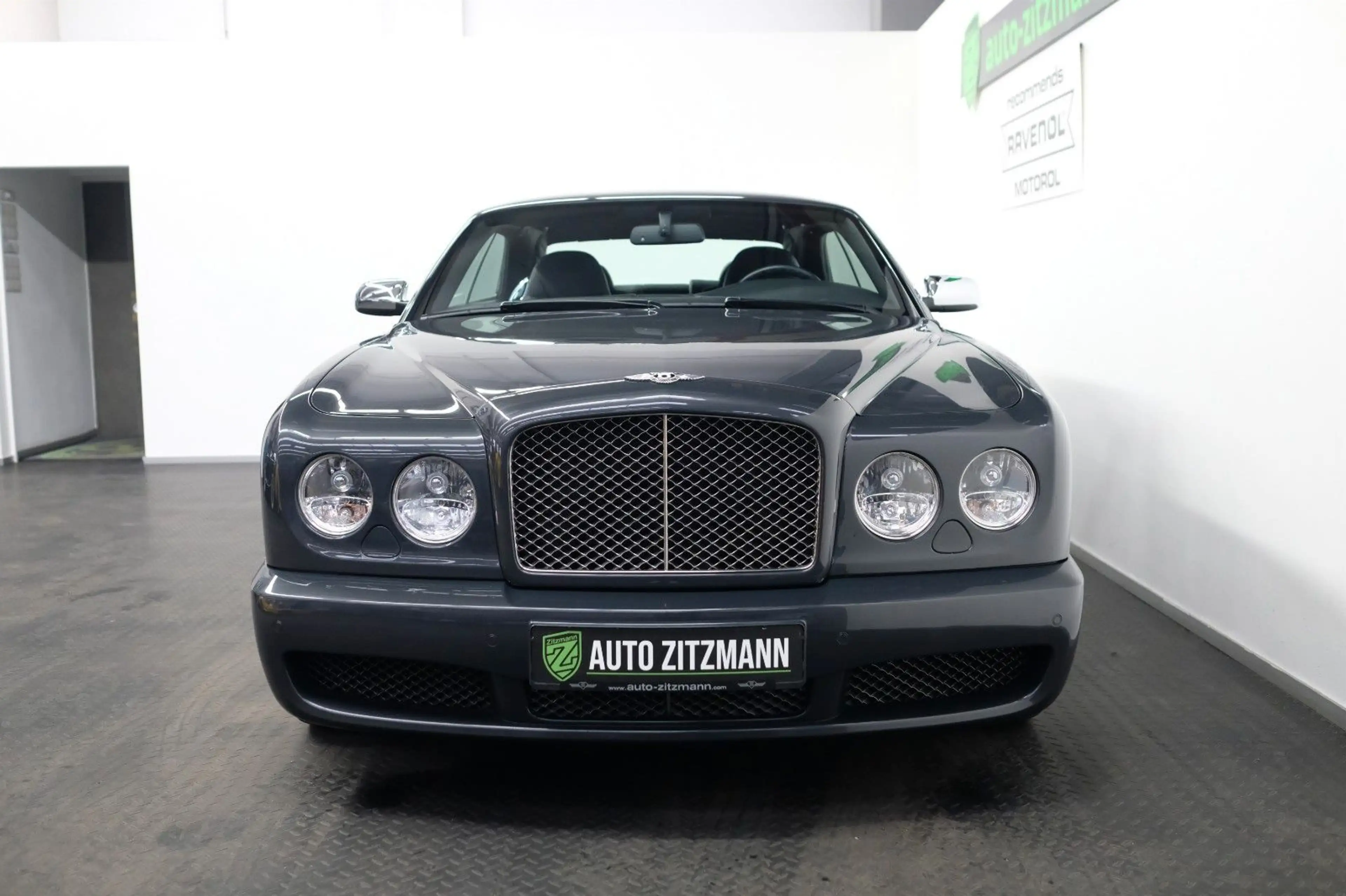 Bentley Brooklands /LIMITIERT 550 ST/SCHECKHEFT — photo 3