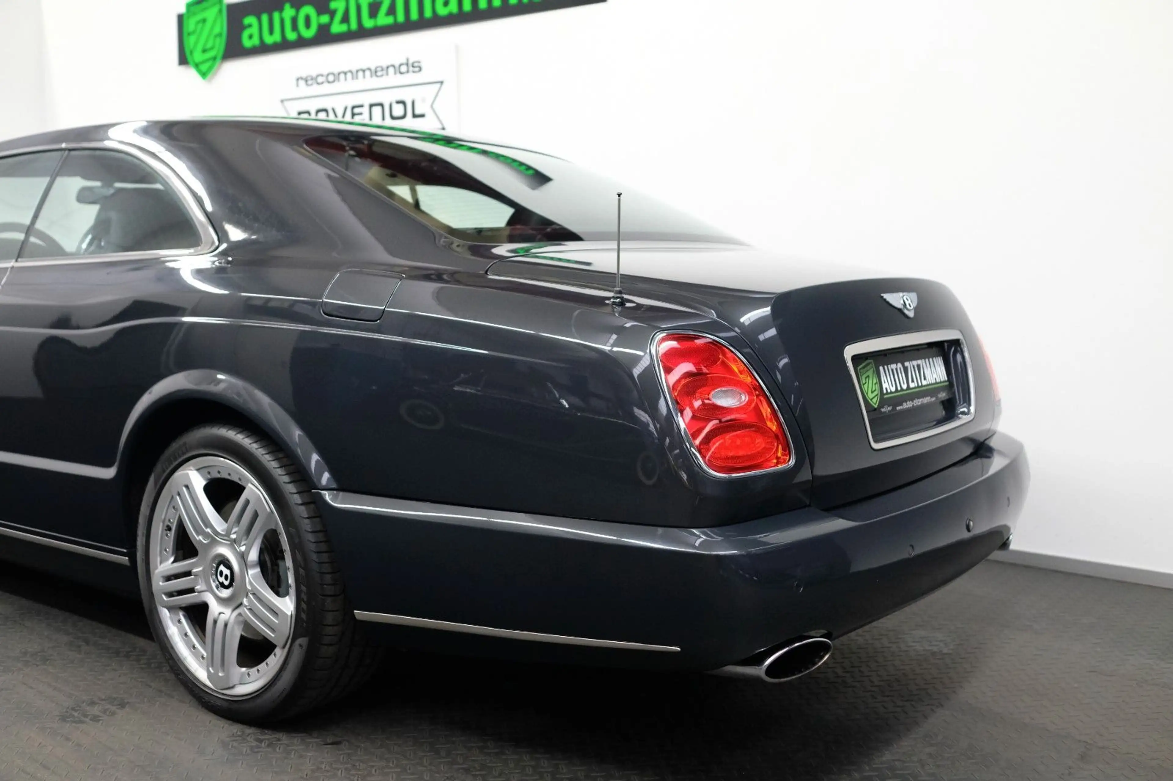 Bentley Brooklands /LIMITIERT 550 ST/SCHECKHEFT — photo 7