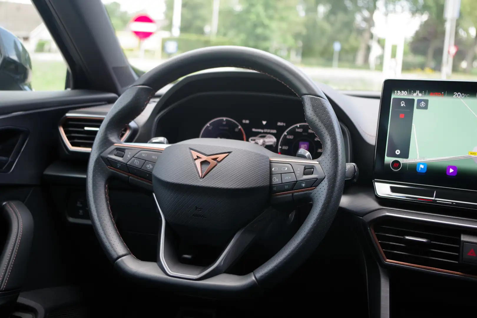 CUPRA Formentor 1.4 e-Hybrid VZ 245 PK Performance PHEV, Camera, C Zwart - 2