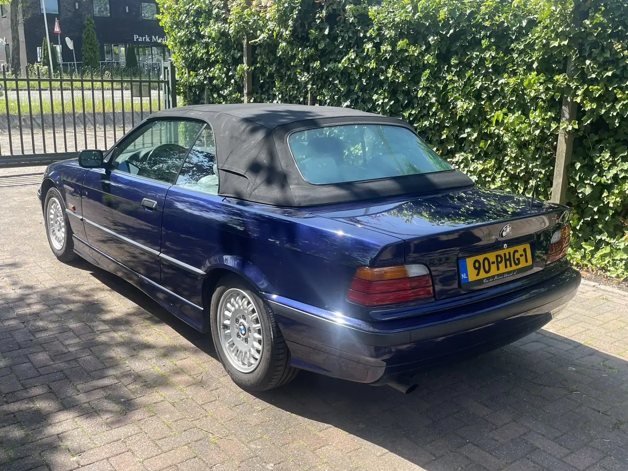 BMW 330 320i Executive, foto 9