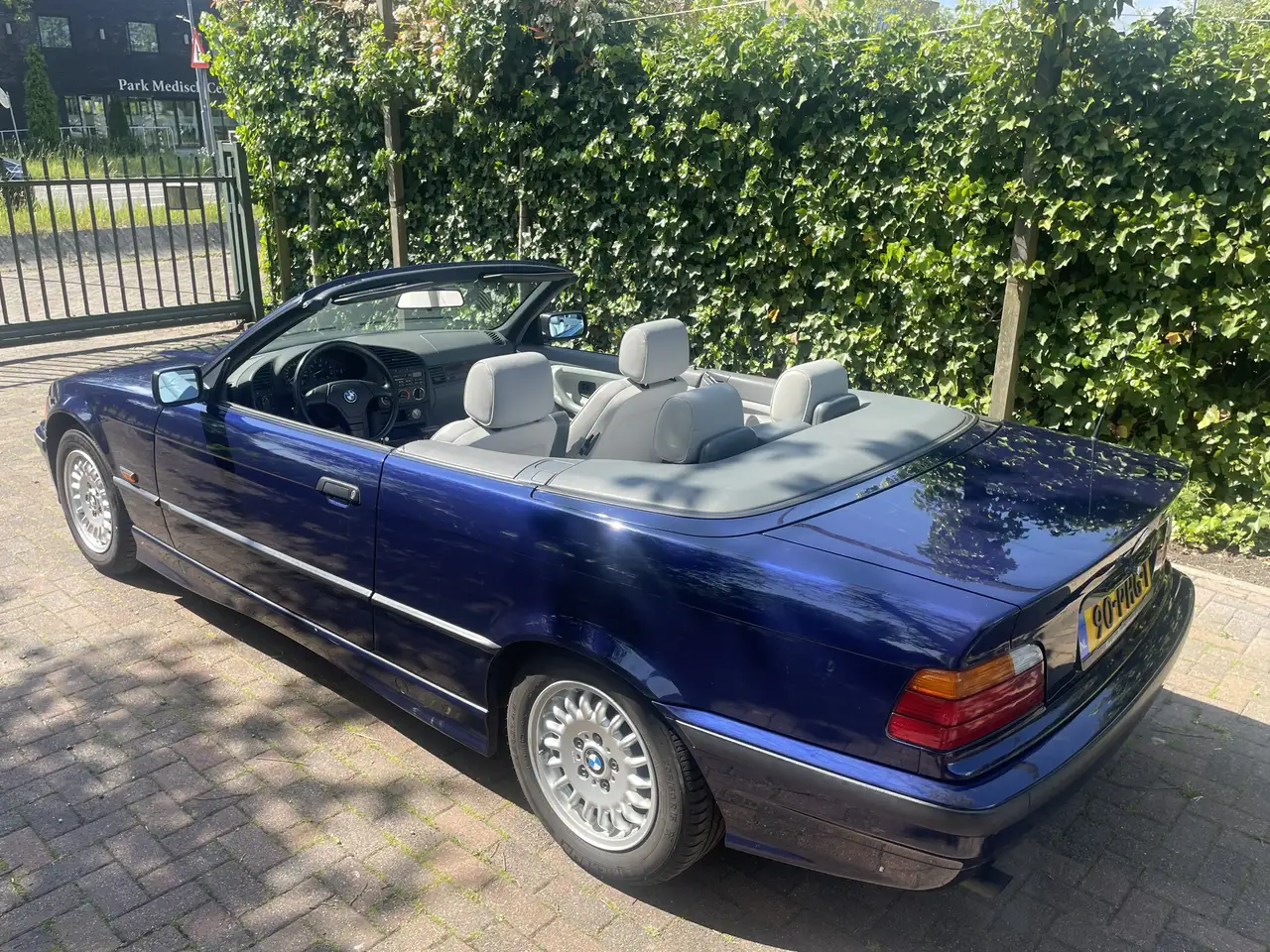 BMW 330 320i Executive, foto 10