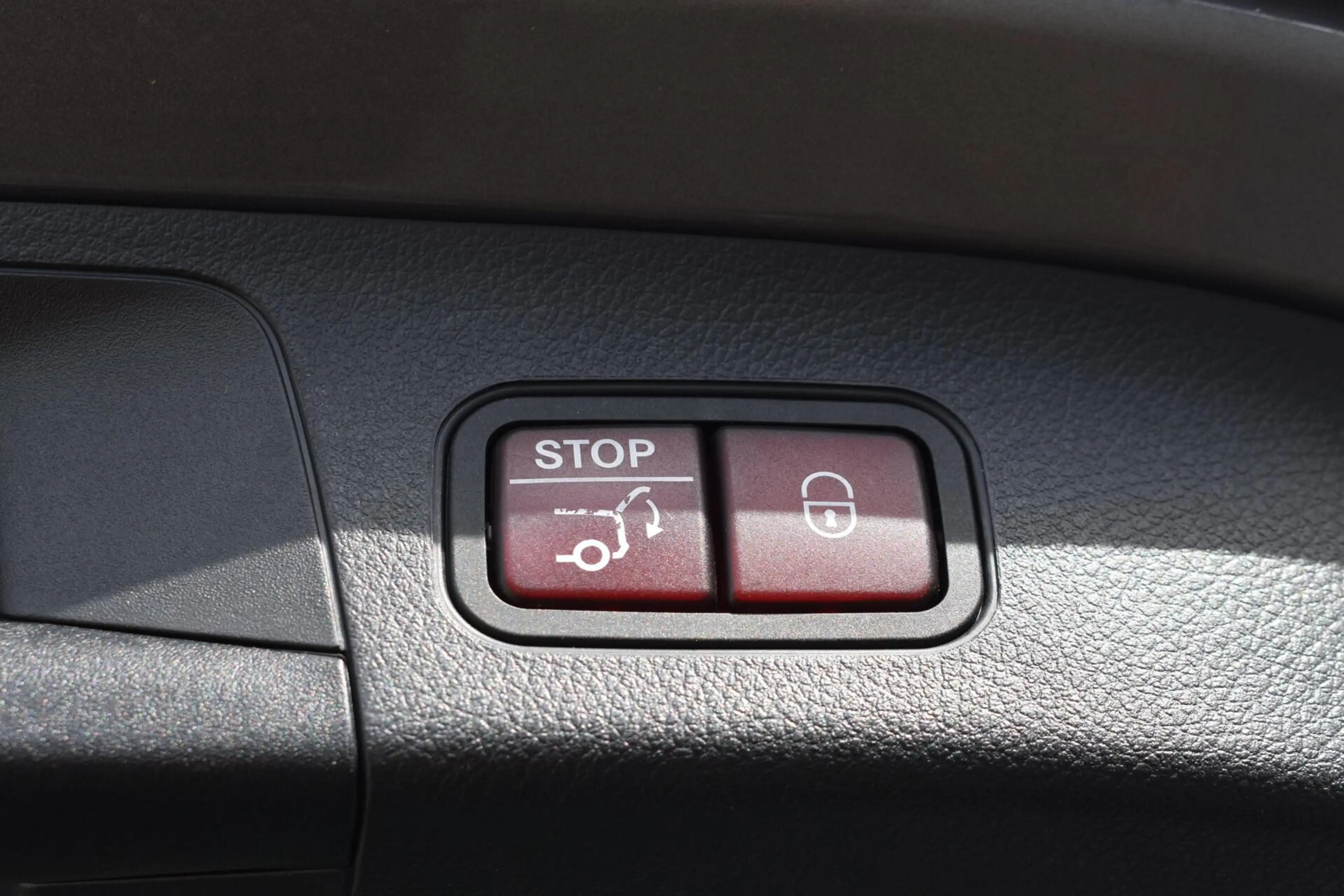 Mercedes-Benz EQA 250 Business Solution Luxury 67 kWh | Pano | Sfeerverl — photo 31