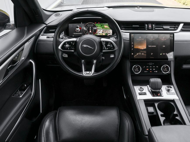 Jaguar F-Pace D200 AWD R-Dynamic SE — photo 14