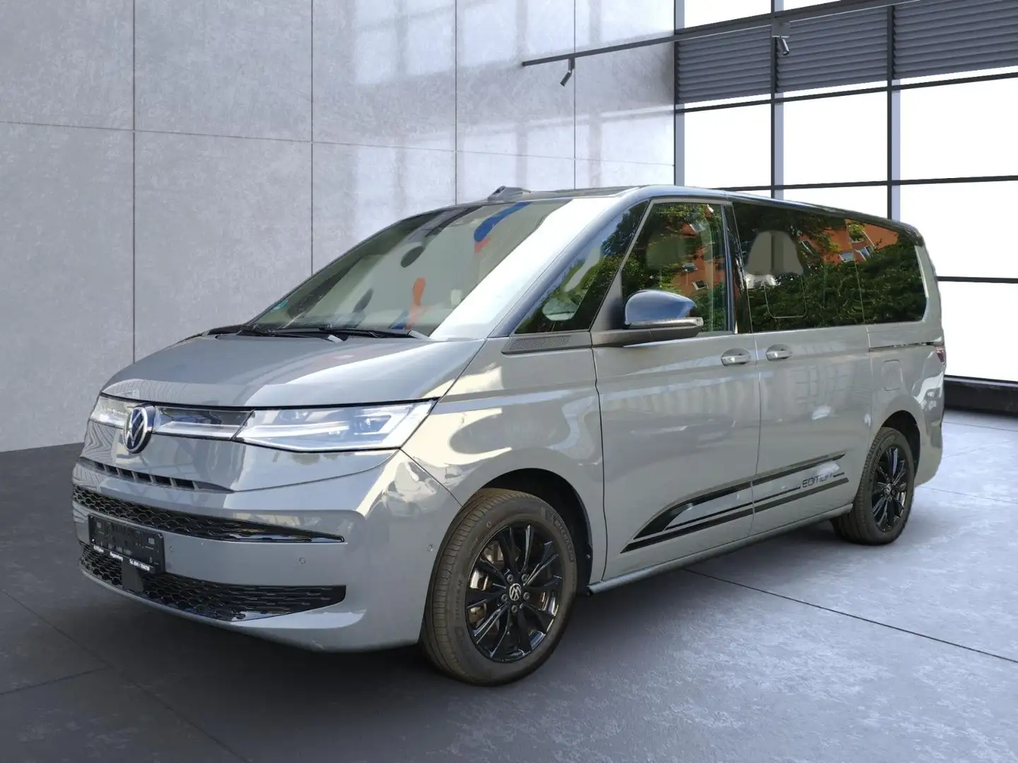 Volkswagen T7 Multivan *Edition*Pano*AHK*Standheiz.*lang Grau - 1