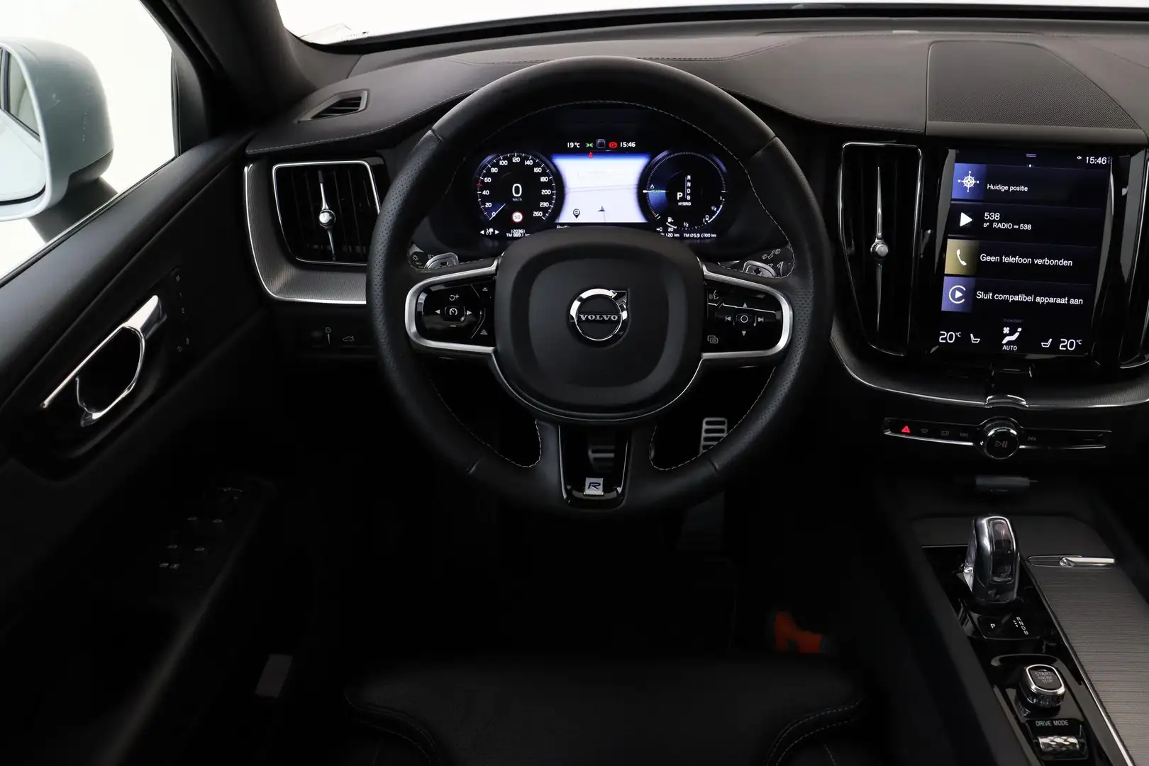 Volvo XC60 T8 TWIN ENGINE AWD R-DESIGN -PANO.DAK|360°CAM|LUCH Wit - 2