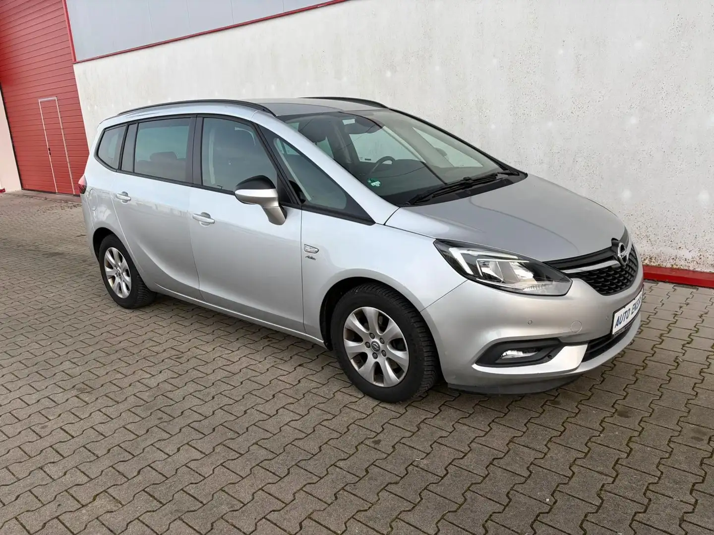 Opel Zafira C Active 7 Sitzer Argent - 2