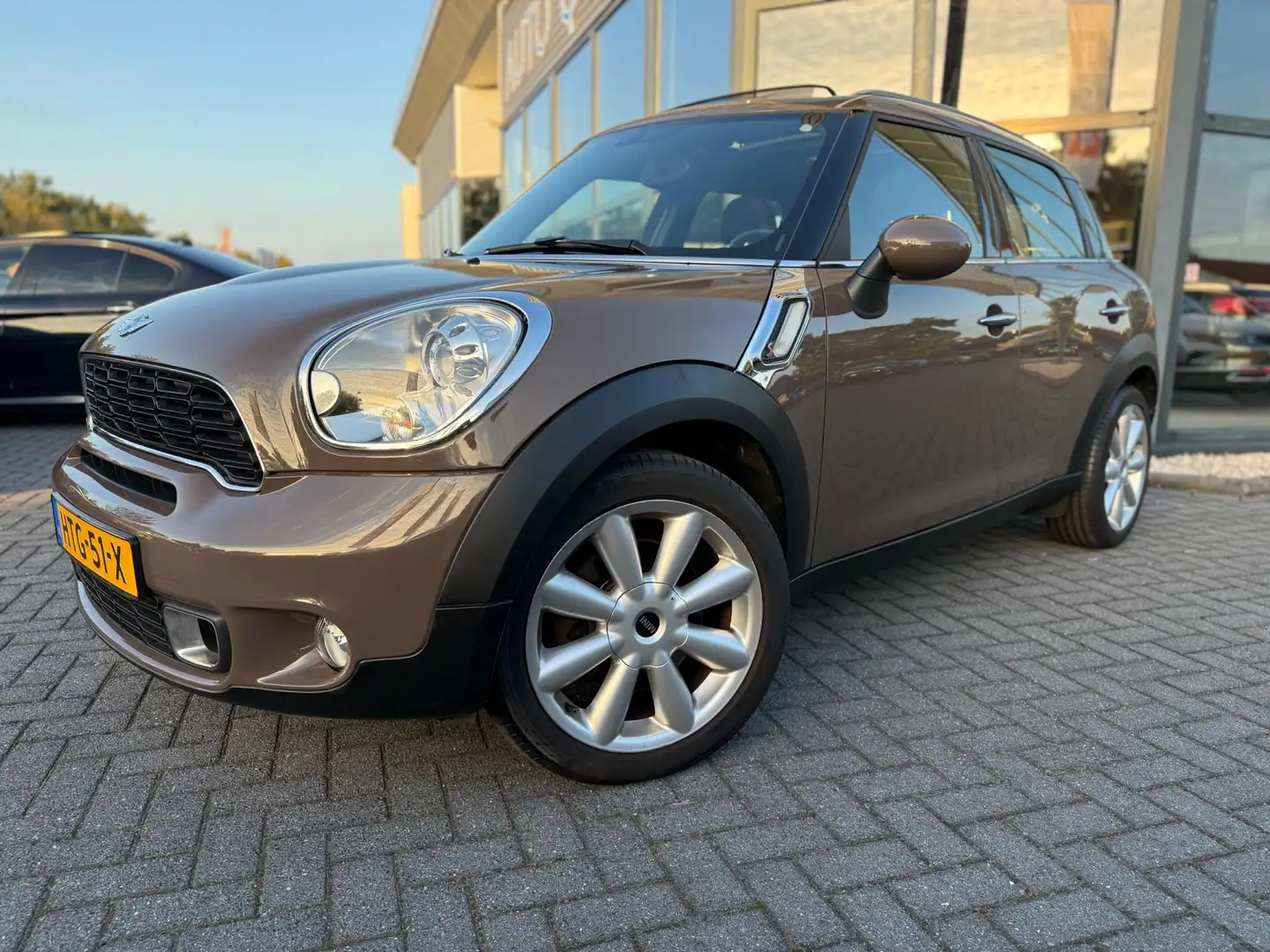 MINI Cooper S Countryman Mini 1.6 | Automaat | Panorama | Climate | Navi | Bruin - 2