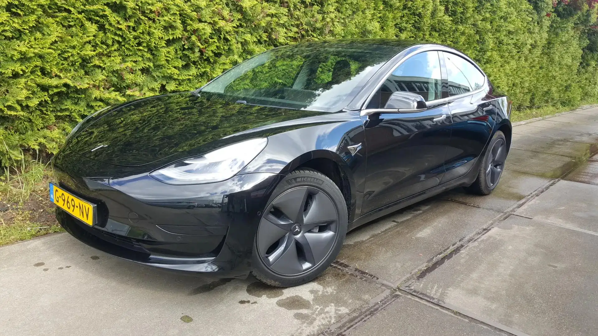 Tesla Model 3 Standard RWD Plus 60 kWh Zwart - 1