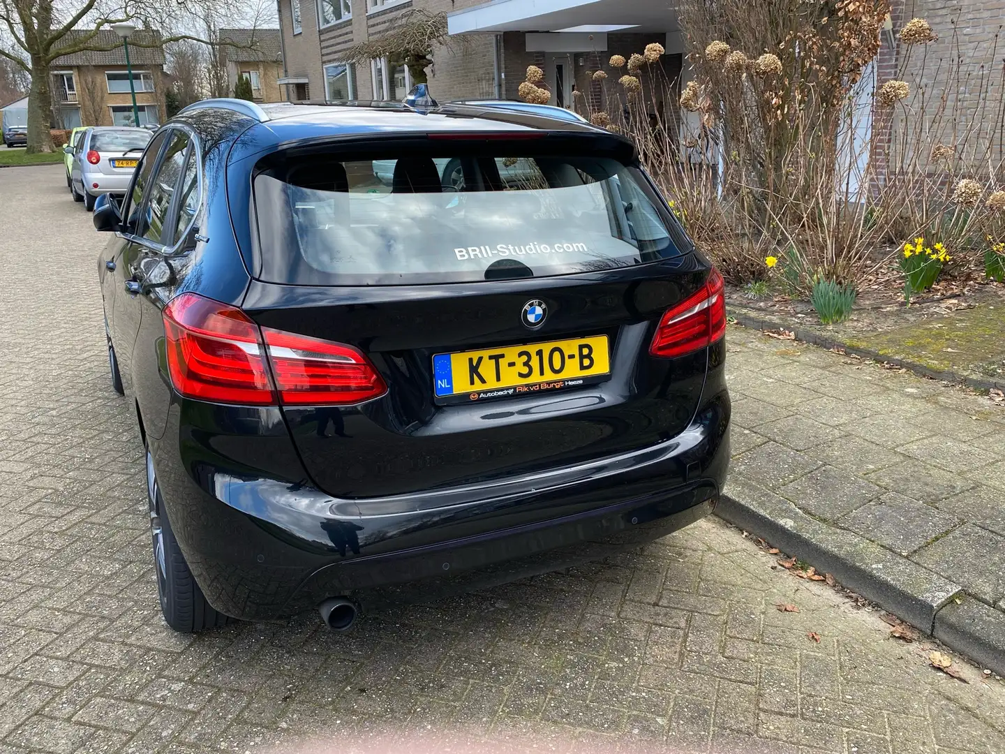 BMW 225 BMW 225 XE ip Cent HighEx Zwart - 2