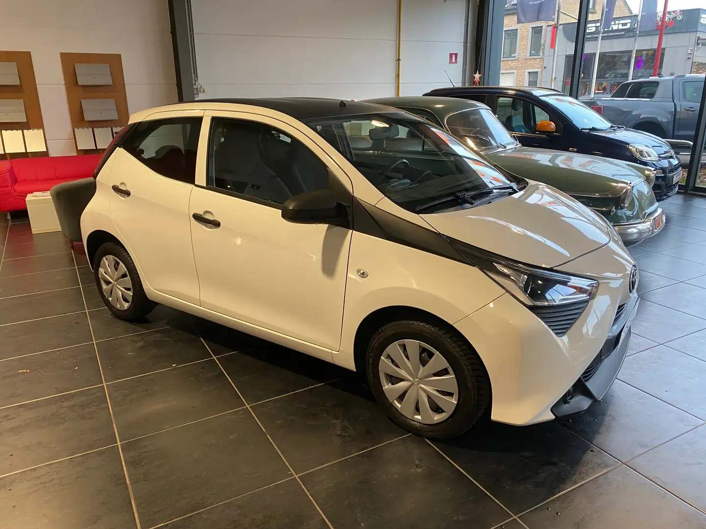 Toyota Aygo Aygo 1.0i VVT-i x-style II Wit - 1
