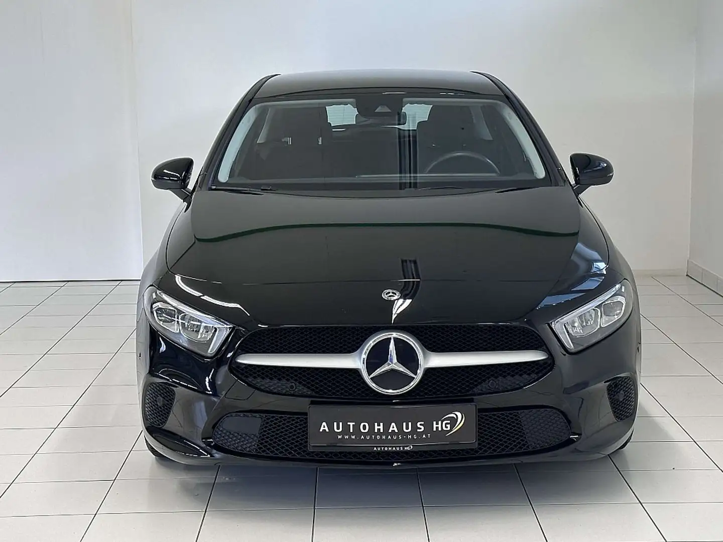 Mercedes-Benz A 160 d*LED-SCHEINWERFER*R-KAMERA*NAVI*SHZ* Schwarz - 2