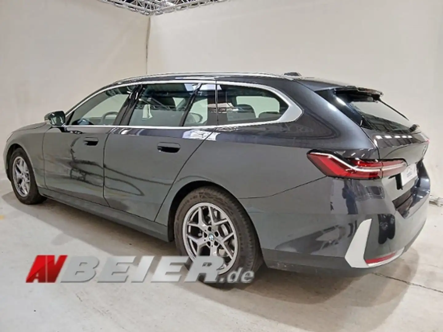 BMW 520 d xDrive AHK Standheiz.AutobahnAssi Klimasitze Grau - 2