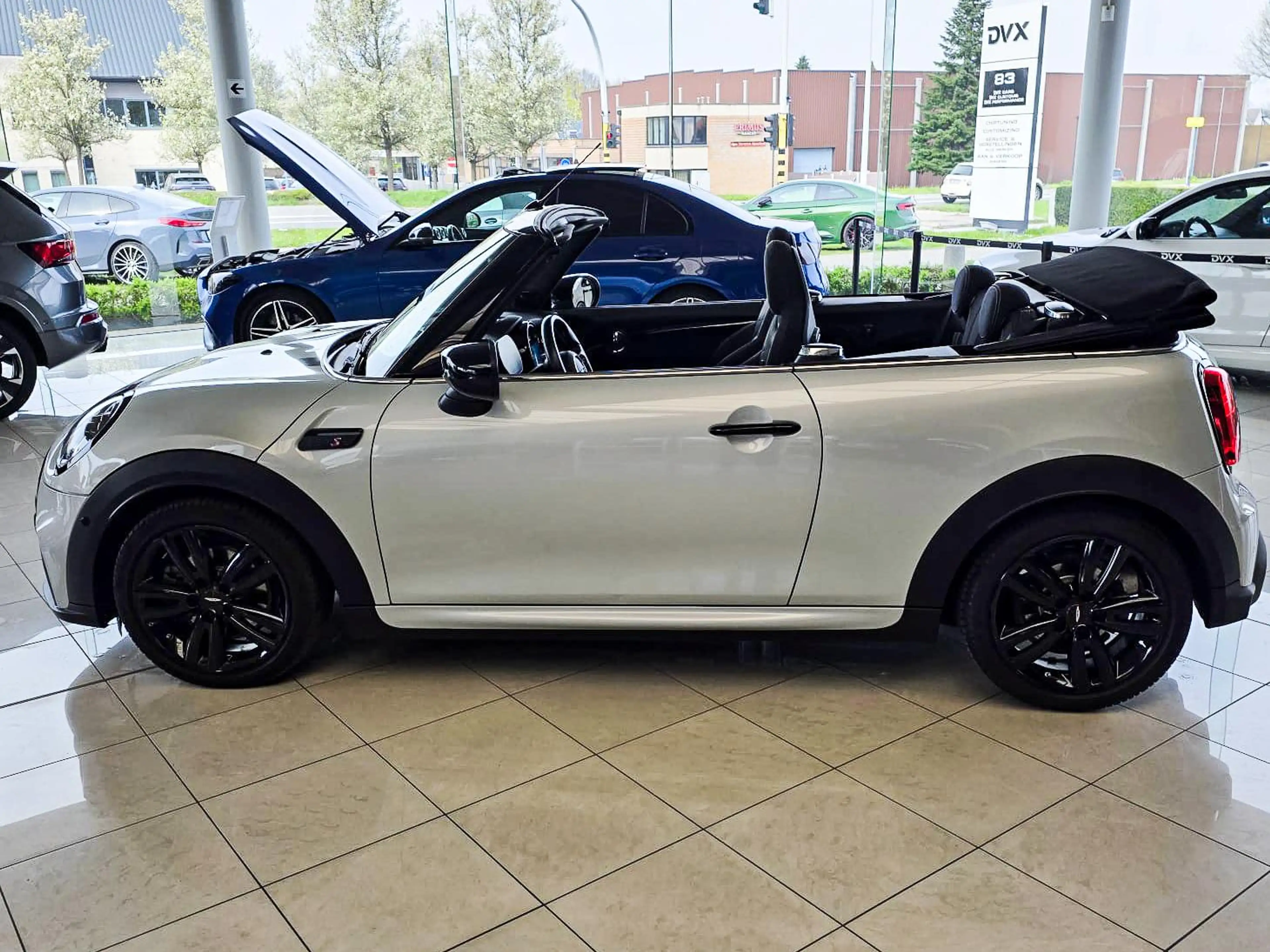 MINI Cooper S Cabrio Kit JCW/HUD/Camera/Harman Kardon/Garantie — photo 14