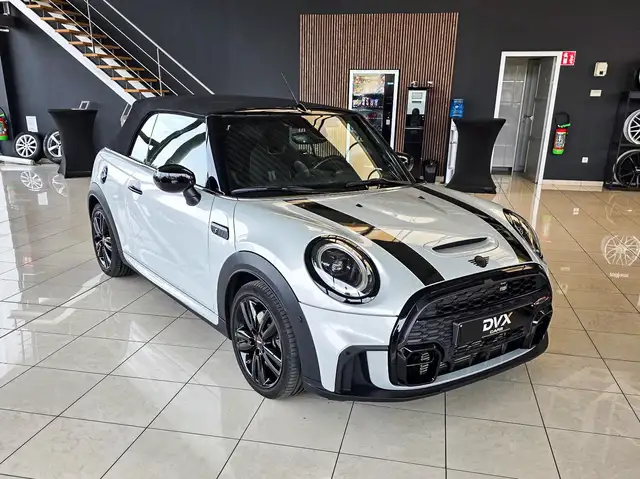 MINI Cooper S Cabrio Kit JCW/HUD/Camera/Harman Kardon/Garantie
