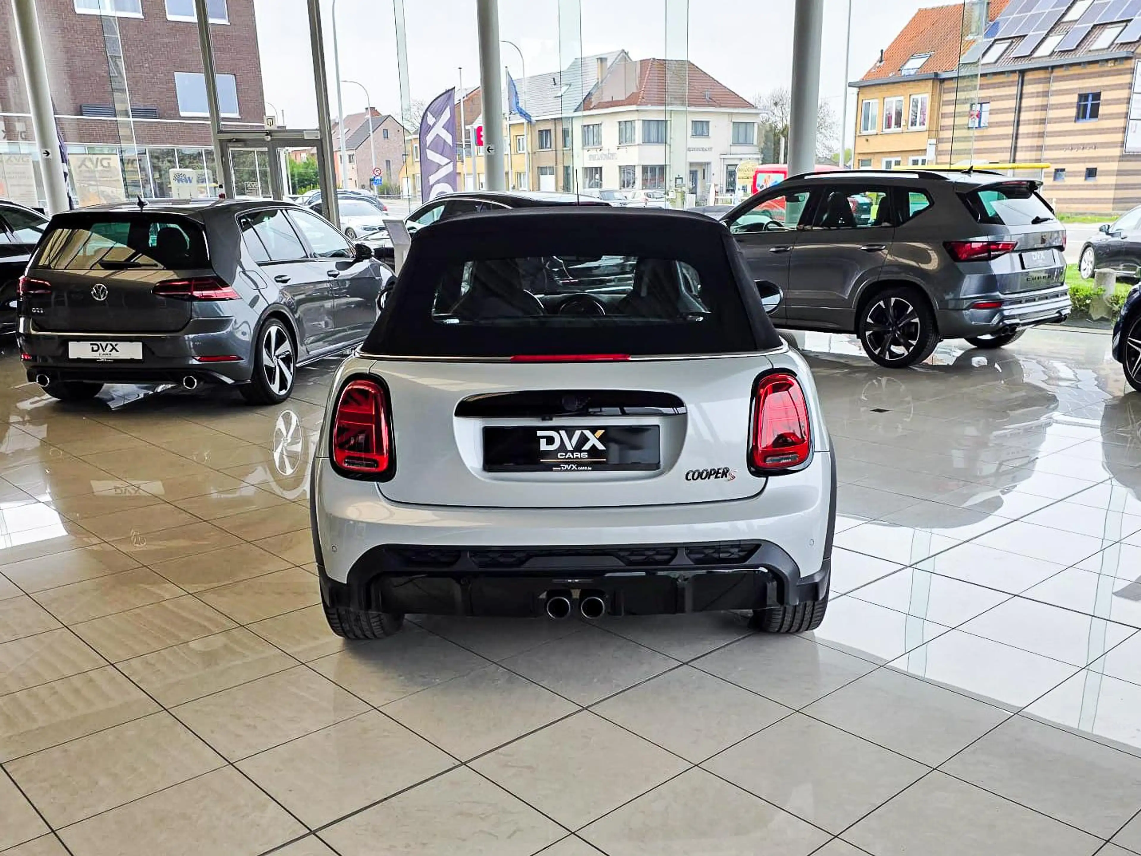 MINI Cooper S Cabrio Kit JCW/HUD/Camera/Harman Kardon/Garantie — photo 4