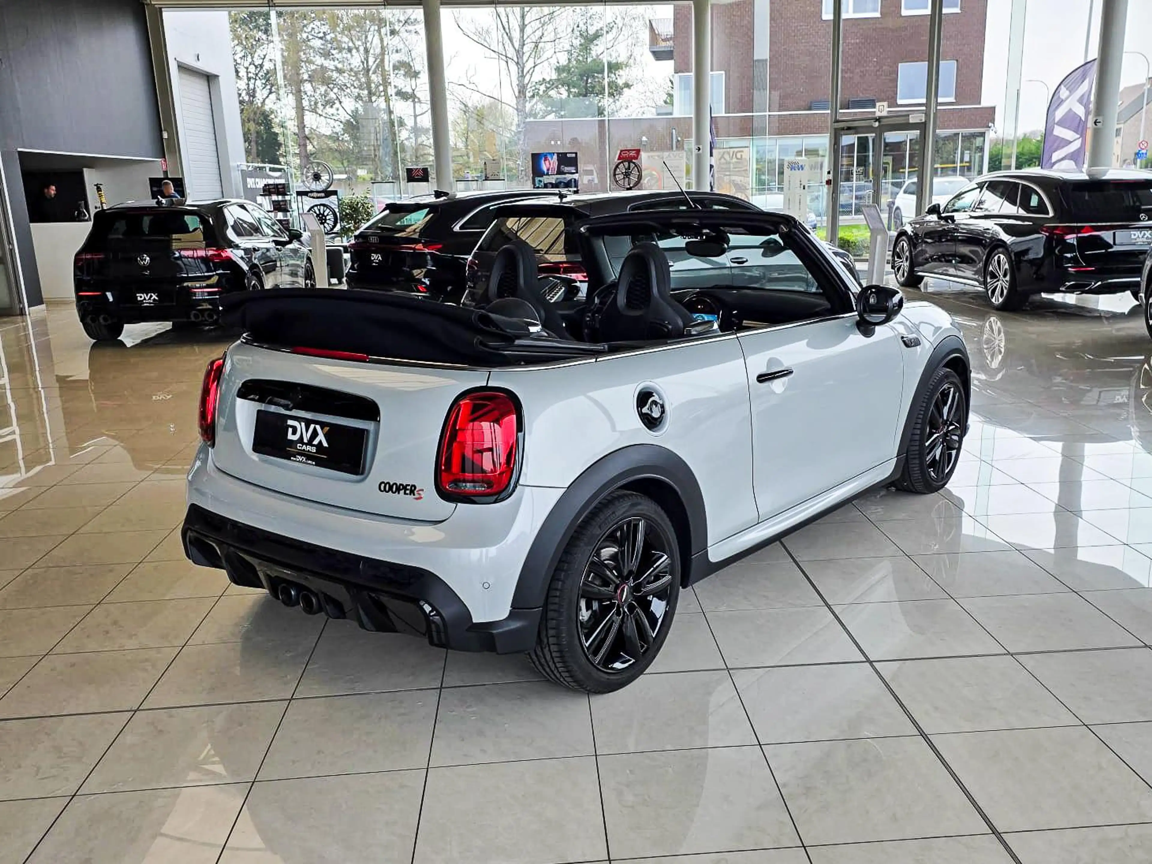 MINI Cooper S Cabrio Kit JCW/HUD/Camera/Harman Kardon/Garantie — photo 11