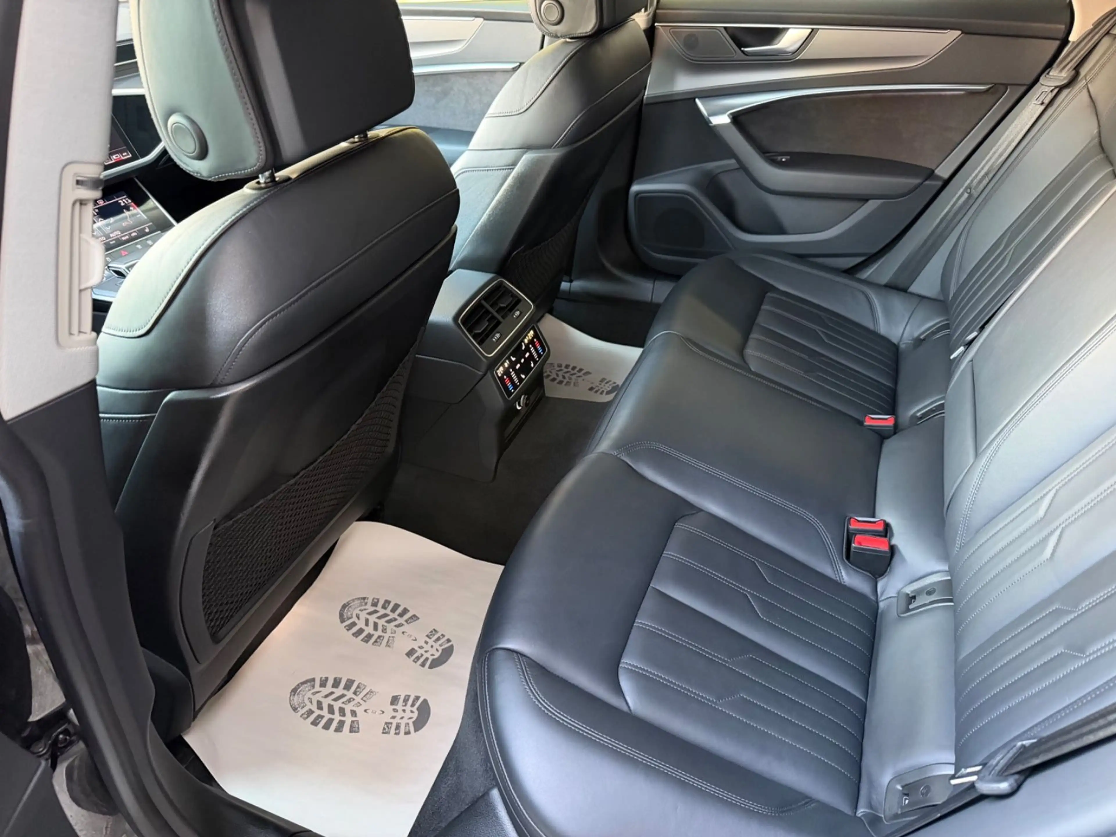 Audi A7 Sportback 50 TDI quattro LED/ACC/PANO/R.Kam — photo 9