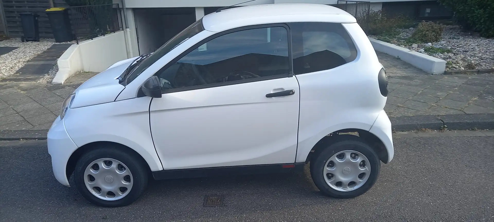 Aixam City Access / UV53BF0A Weiß - 1