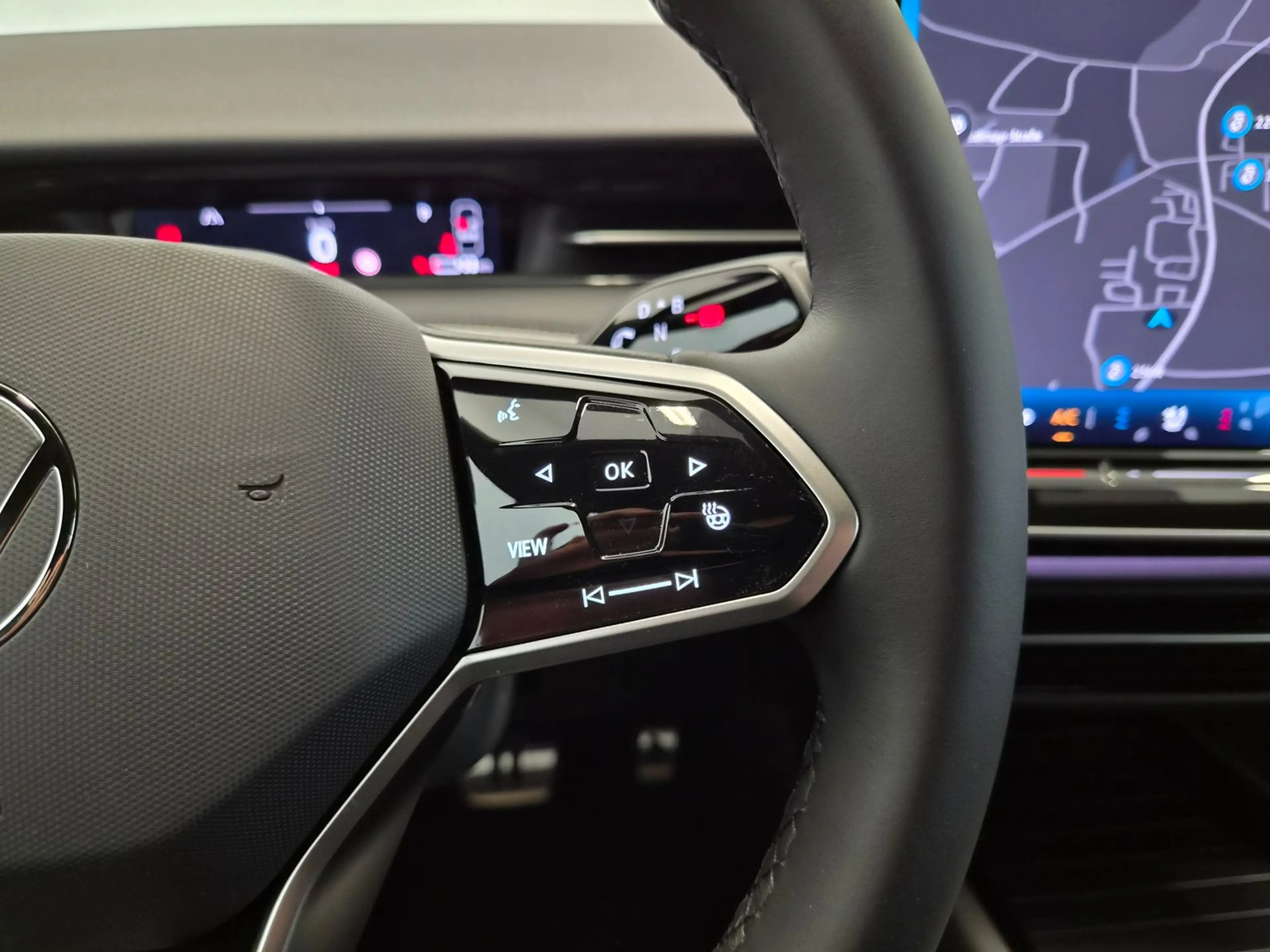 Volkswagen ID.7 Tourer Pro 210 kW Business - 77 kWh — photo 15
