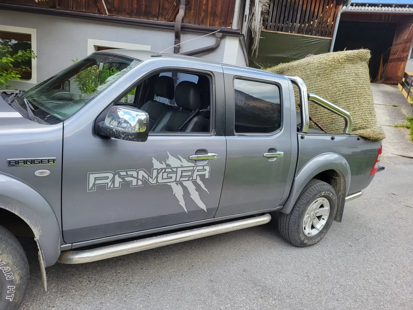 Ford Ranger Doppelkabine 4x4 2,5 TDCi - 2
