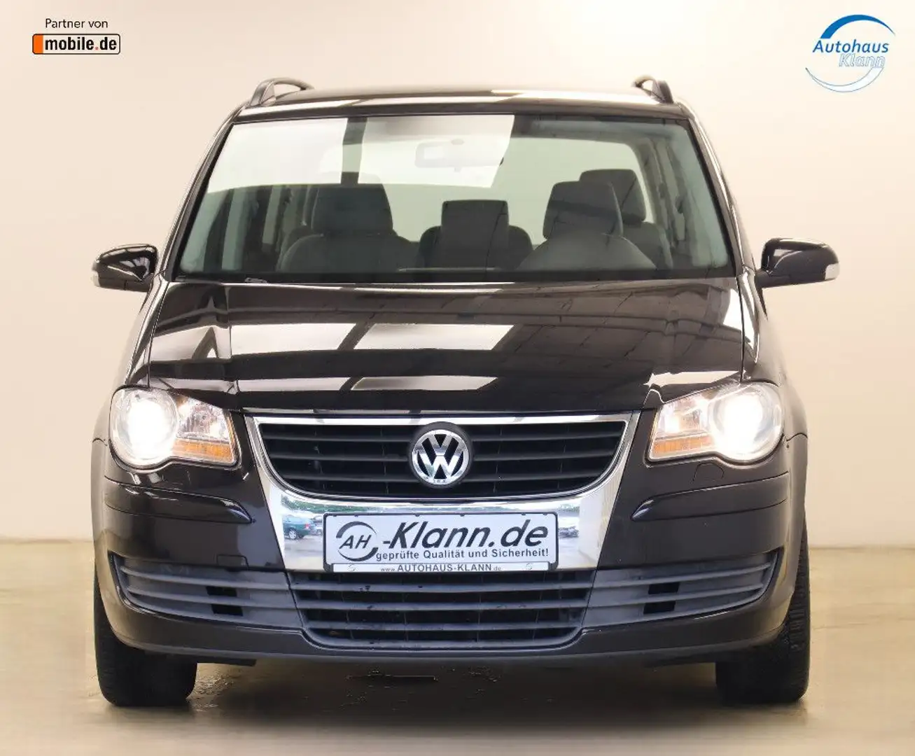 Volkswagen Touran 2.0TDI 140PS DSG Klima PDC 2Hand HUneu Чорний - 2
